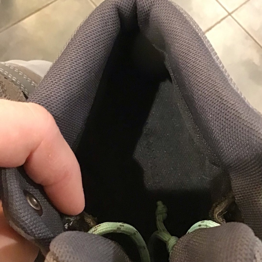 Merrell 10 Women's Erie Mid Waterproof Hiking Boots Gray Shoes *Missing Insoles* - Picture 4 of 12